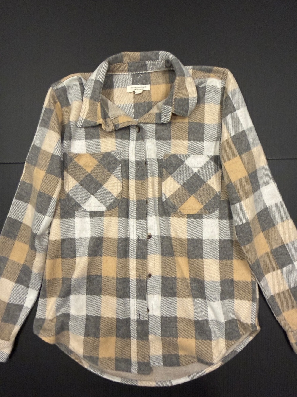 beachlunchlounge Tan, Gray & White Plaid Button-Down Shirt
